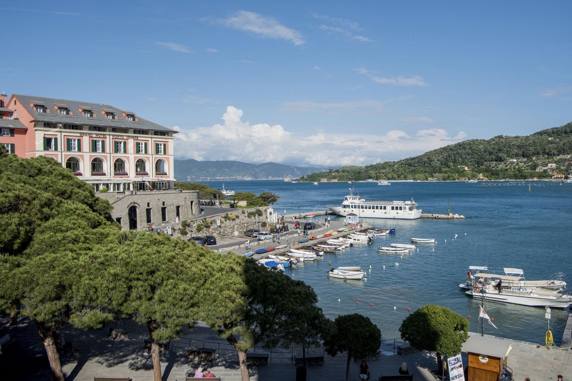 Hôtel Grand Portovenere 5*